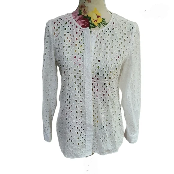 Sussan White Broderie Anglaise Shirt - Picture 2 of 7